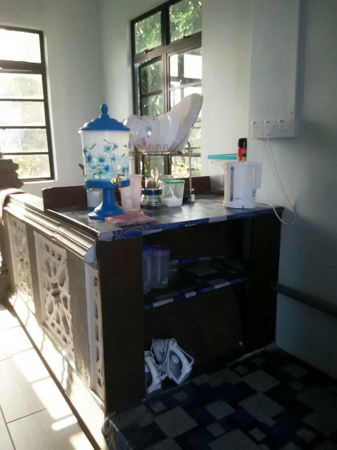 Penginapan Mycj - Roomstay Kuala Terengganu Esterno foto