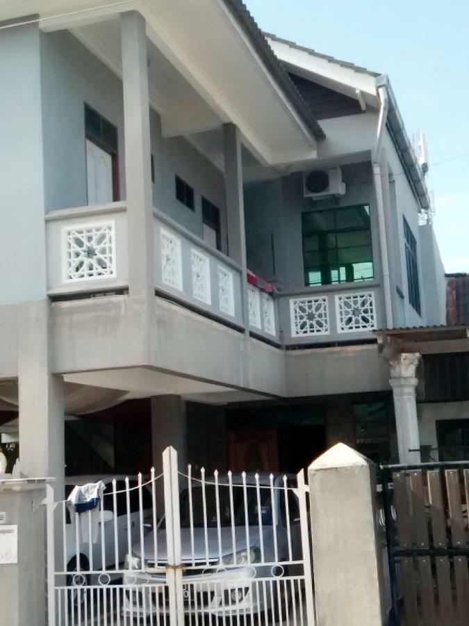 Penginapan Mycj - Roomstay Kuala Terengganu Esterno foto